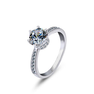 OLIVIE Stříbrný zásnubní prsten PRINCESS 5359 Velikost prstenů: 9 (EU: 59-61) Ag 925; ≤2,5 g.