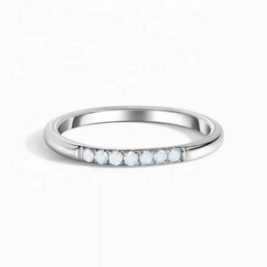 OLIVIE Stříbrný prsten MĚSÍČNÍ KÁMEN 7237 Velikost prstenů: 6 (EU: 51-53) Ag 925; ≤1,7 g.