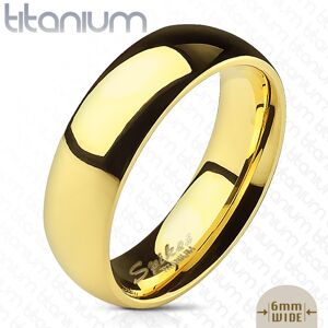 Lesklý prsten z titanu zlaté barvy s hladkým vypouklým povrchem, 6 mm - Velikost: 49