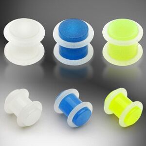 Plug do ucha UV svítící ve tmě, 2 O gumičky - Tloušťka : 3 mm, Barva piercing: Neonová - Zelená