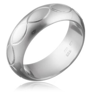 Prsten ze stříbra 925 - gravírovaný pás obrysů zrnka - Velikost: 58