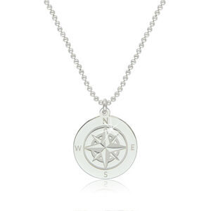 Stříbrný 925 náhrdelník - obrys kruhu s vyobrazeným kompasem a světovými stranami