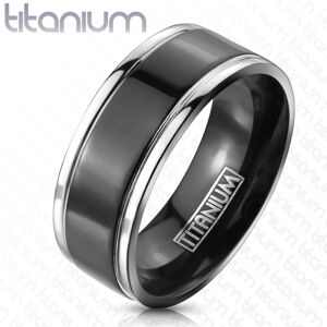 Titanový prsten s černým středem a okraji stříbrné barvy - Velikost: 59